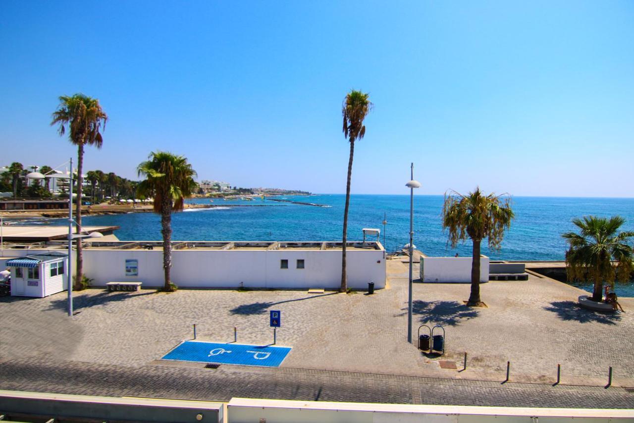 Phaedrus Living: Seaview Gold Flat Lighthouse 48 Lägenhet Paphos Exteriör bild